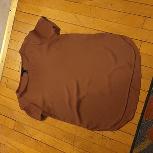 Womans short sleeve dress top